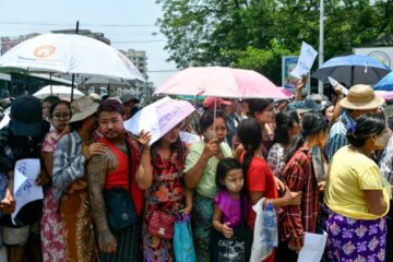 မြန်မာ့နိုင်ငံရေး အကျဉ်းသားများအပေါ် အာဆီယံက နှုတ်ဆိတ်နေမှု