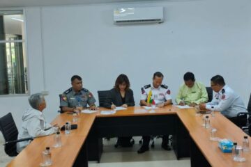မြန်မာနိုင်ငံတွင် နိုင်ငံခြားဆက်သွယ်ရေး လိမ်လည်မှုဖြင့် သံသယရှိသူ ၄ ဦးကို လွှဲပြောင်းပေးခဲ့