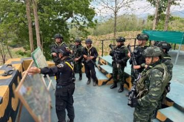 မြန်မာဘက်မှတိုက်ပွဲများကြောင့် ထိုင်းနိုင်ငံ တာ့ခ်ခရိုင်အတွင်းသို့ စစ်ဘေးဒုက္ခသည် ၃၀၀ ကျော်ရောက်ရှိလာ