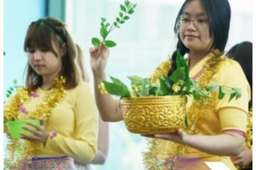 ဆန်းဒါးလန်းတက္ကသိုလ်မှ ကျောင်းသားများသည် မြန်မာနိုင်ငံ ငလျင်ဘေးအတွက်ရန်ပုံ​ငွေရှာ