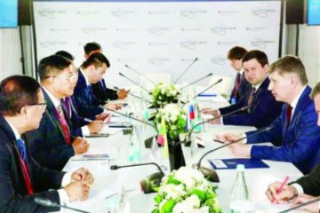 ရုရှားနှင့် မြန်မာတို့ နိုင်ငံသားများအတွက် ဗီဇာကင်းလွတ် ခရီးသွားလာရေး ဆွေးနွေး