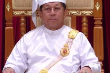 မင်းအောင်လှိုင်က သူ့အဖွဲ့နစကကို ဖျက်သိမ်းပြီး သူ့ကိုယ်သူ သမ္မတကြေငြာကာ နောက်အဖွဲ့အသစ်ထပ်ဖွဲ့ပြန်ပြီ