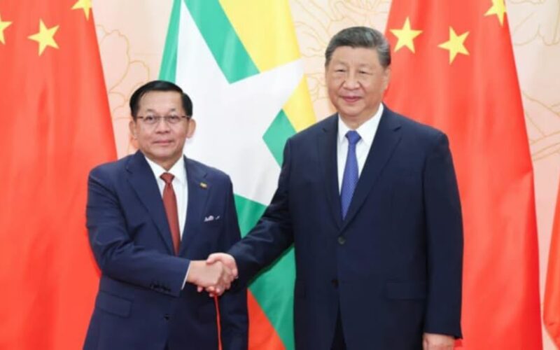 တရုတ်သမ္မတ ရှီကျင့်ဖျင် အာဏာသိမ်းစစ်ခေါင်းနဲ့ တွေ့ဆုံ