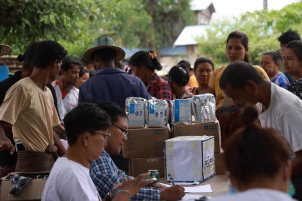 ကိုရီးယားသမ္မတနိုင်ငံနဲ့ WFP တို့ မြန်မာနိုင်ငံမှာစံချိန်တင် ငတ်မွတ်ခေါင်းပါးမှုအဆင့်ကို ကိုင်တွယ်ဖြေရှင်းဖို့ ‘REACH’ ပရောဂျက်ကို စတင်ခဲ့