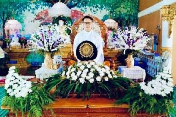 လူဝတ်ကြောင်နဲ့ ပလ္လင်ပေါ်တက် ယပ်တောင်ကိုင် တရားပြတဲ့အမျိုးသားတဦး အဖမ်းခံရပြန်ပြီ