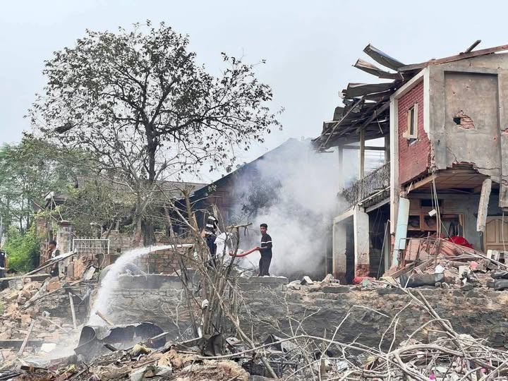 ရက်ဆက်ဗုံးကြဲခံနေရသော နမ္မတူနှင့် ဗုံးကြဲမှုနောက်ကွယ်က ရည်ရွယ်ချက်များ
